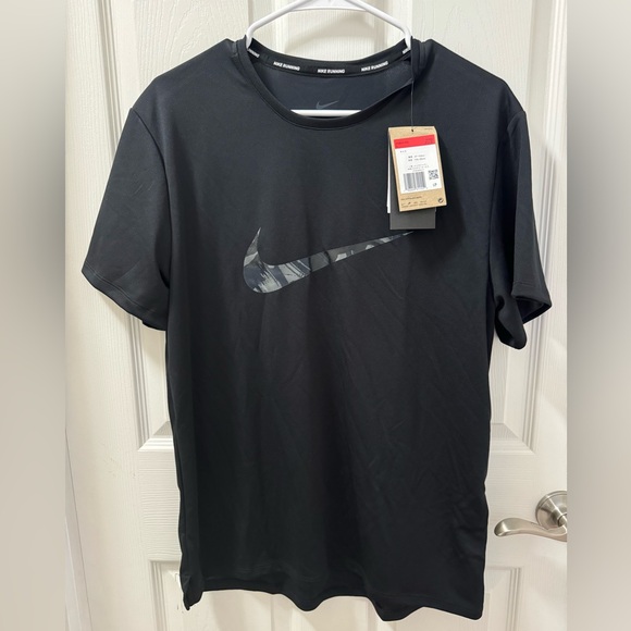 Nike Other - Nike Dry Fit size L